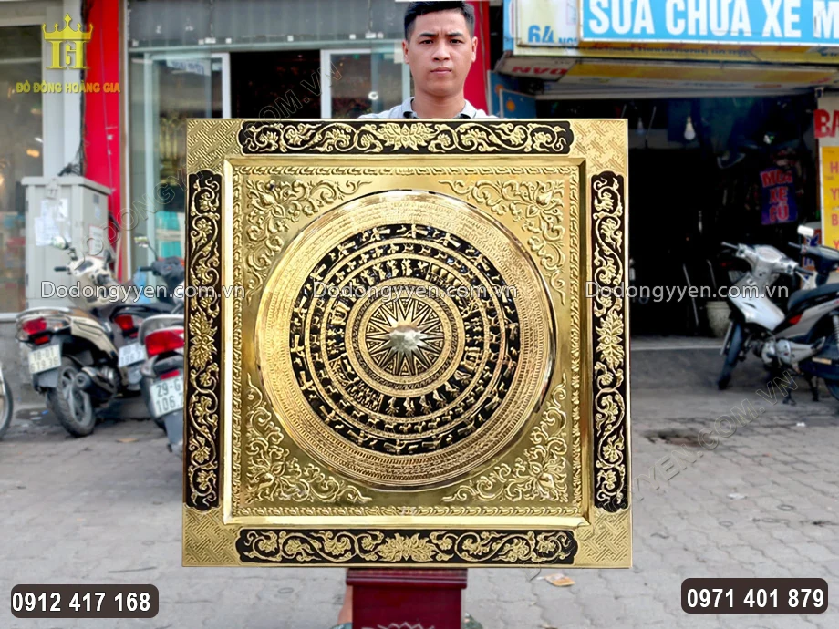 Tranh Mặt Trống Đồng Khung Liền Đồng Khổ 1M27